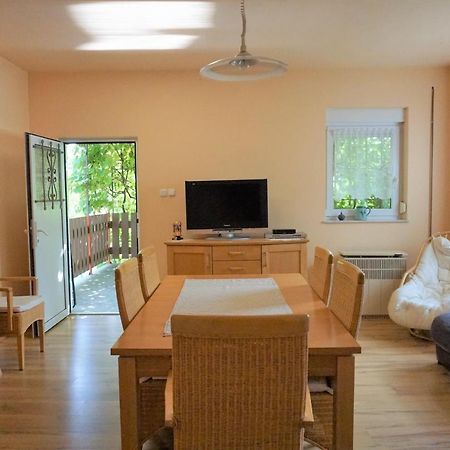 Вилла Ferienhaus Plattensee/Balaton Szolad Экстерьер фото