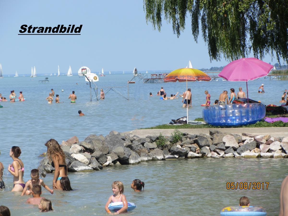 Вилла Ferienhaus Plattensee/Balaton Szolad Экстерьер фото